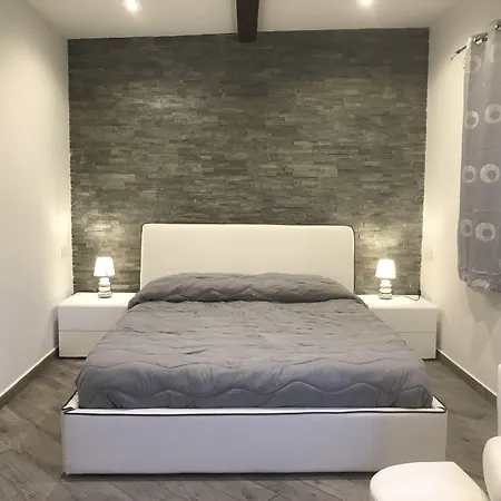 Panzió Casale Antonietta 4*